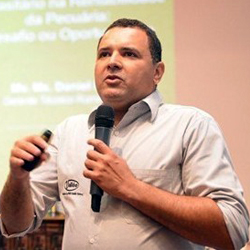 Dr. Daniel de Castro Rodrigues